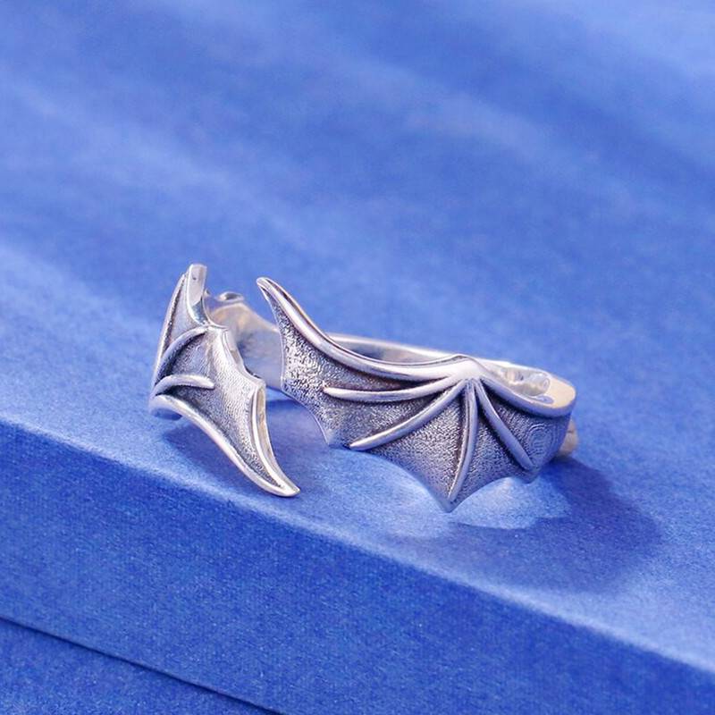 Retro trendy cool ring for women with simple temperament 925 silver ins style bat wing ring fashion niche hand jewelry