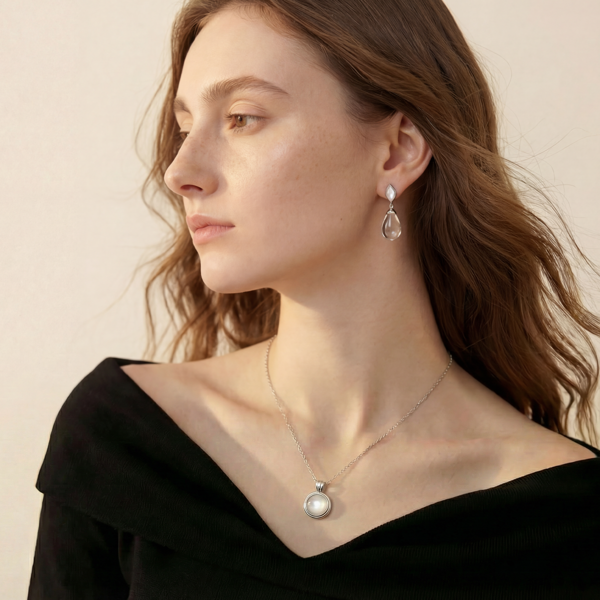 MIKOCH晨露白水晶耳环2025新款超好看独特气质高级感小众轻奢耳钉,淘宝优惠券,粉丝福利购,淘宝优惠卷