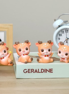 家用小萌鹿桌面可爱摆件创意家居电视柜玄关装饰一鹿平安工位摆设