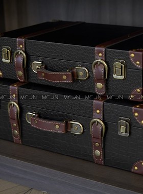 MOON慕空间样板房衣帽间收纳盒摆件皮革行李箱售楼部展厅软装饰品