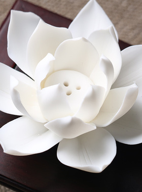 新白瓷莲香插小样板房家居客厅书房茶几室书桌软装饰品