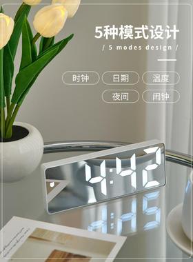 ins风LED时钟创意电脑桌面学生宿舍电竞房办公室装饰摆件房间好物