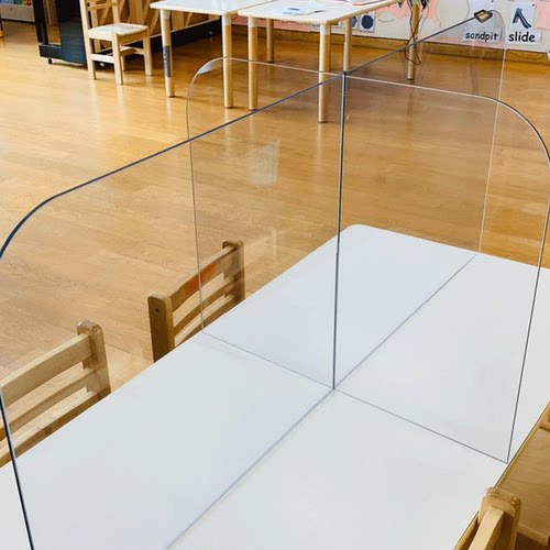 十字桌面防护隔离板 pc塑料板办公室会议桌食堂餐桌防飞沫隔板 - 图0