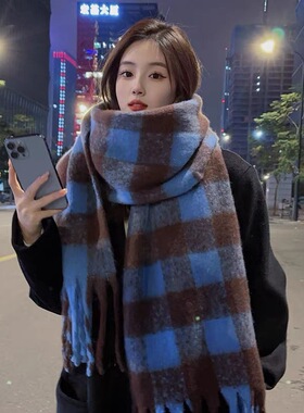 围巾2025秋冬款女款高级感冬季新款仿羊绒格子披肩批发