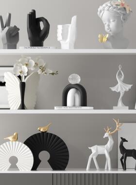 黑白格调艺术雕塑酒柜装饰品摆件高级感客厅电视柜开 放格软装摆