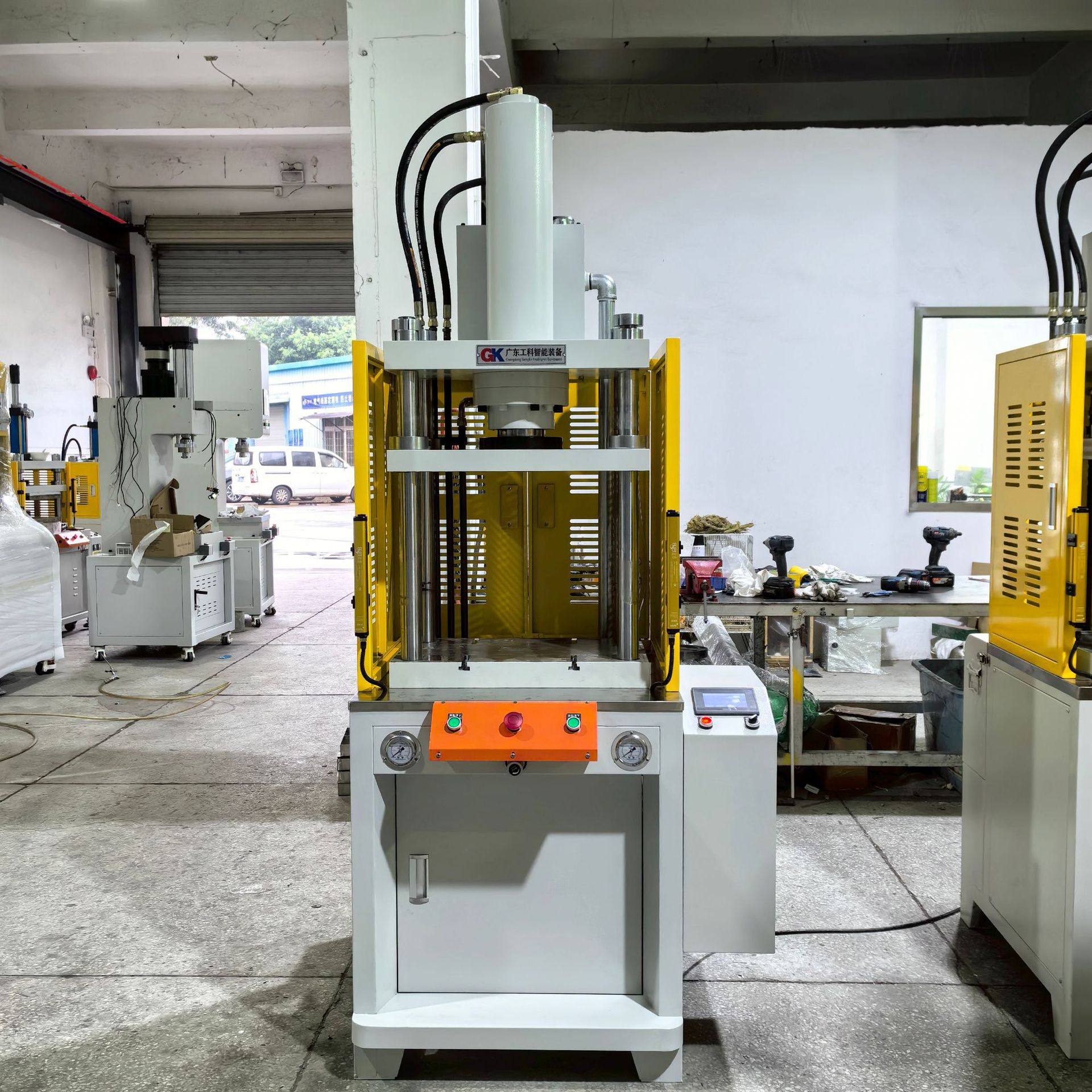 60吨PVC五金配件吸塑盘冲切液压机电子吸塑托盘PET吸塑内托裁切机,淘宝优惠券,粉丝福利购,淘宝优惠卷