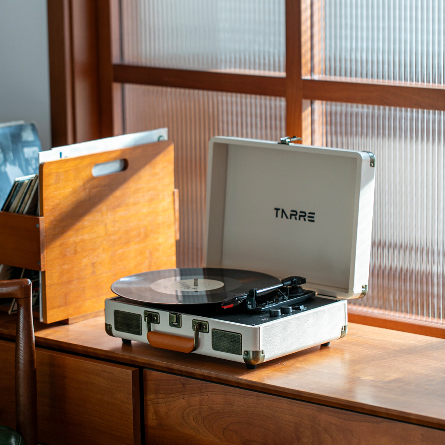 TARRE塔瑞尔TE02黑胶唱片机便携复古蓝牙音箱留声机一体机礼物,淘宝优惠券,粉丝福利购,淘宝优惠卷