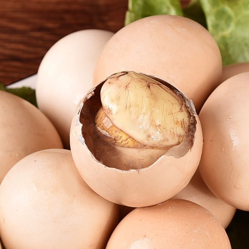 13天新鲜活珠子五香味香辣味开袋即食整箱正宗鸡胚蛋喜蛋钢化熟食 - 图3