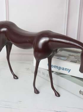 现代简约新中式抽象瘦马红色摆件样板间售楼处家具客厅装饰品摆设