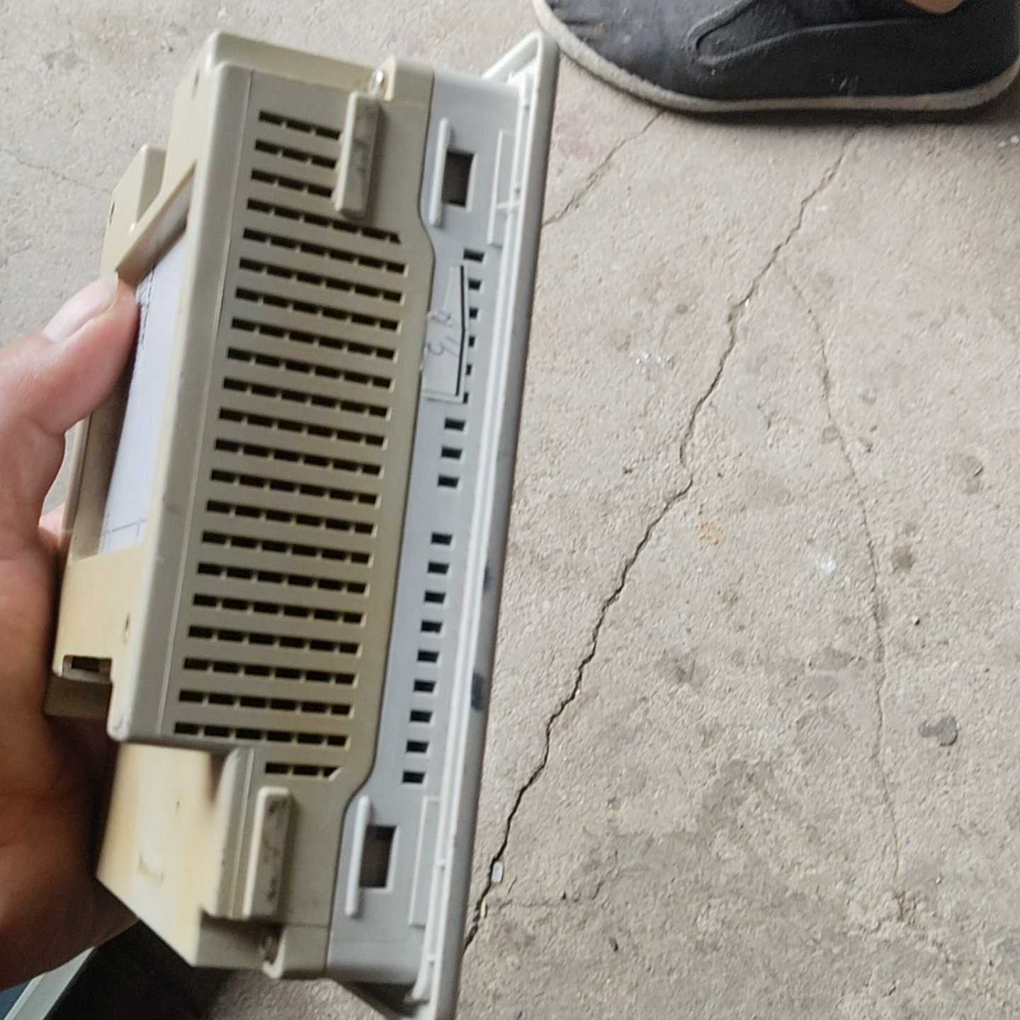 PRO-FACE GP270-LG11-24V DC24V一议价商品 - 图2