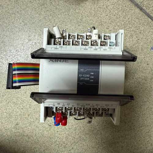 信捷PLC扩展模块，型号XD-E2AD2PT2DA，拆机配件--议价商品 - 图1