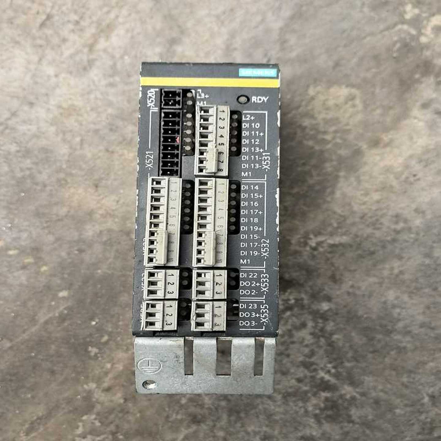 THK RSR15WVM 导轨长度523mm【侨报商行】 - 图2