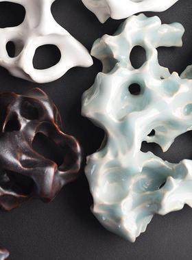 陶瓷太湖石山子摆件枯山水石头纯手工镂空雕刻假山石茶席笔架摆件