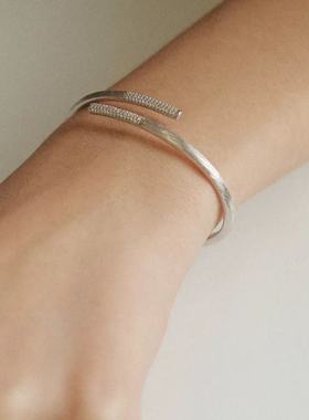 银河优雅高级细碎闪耀手镯轻奢风时尚百搭高级感简约独特个性设计