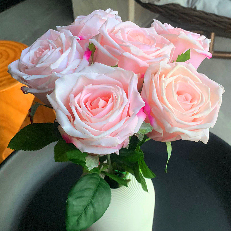 轻奢高级手感保湿玫瑰花高档仿真花客厅餐桌摆件花卉家居装饰品,淘宝优惠券,粉丝福利购,淘宝优惠卷