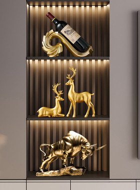 牛气冲天金牛摆件轻奢高档办公室酒柜装饰品招财华尔街牛家居饰品