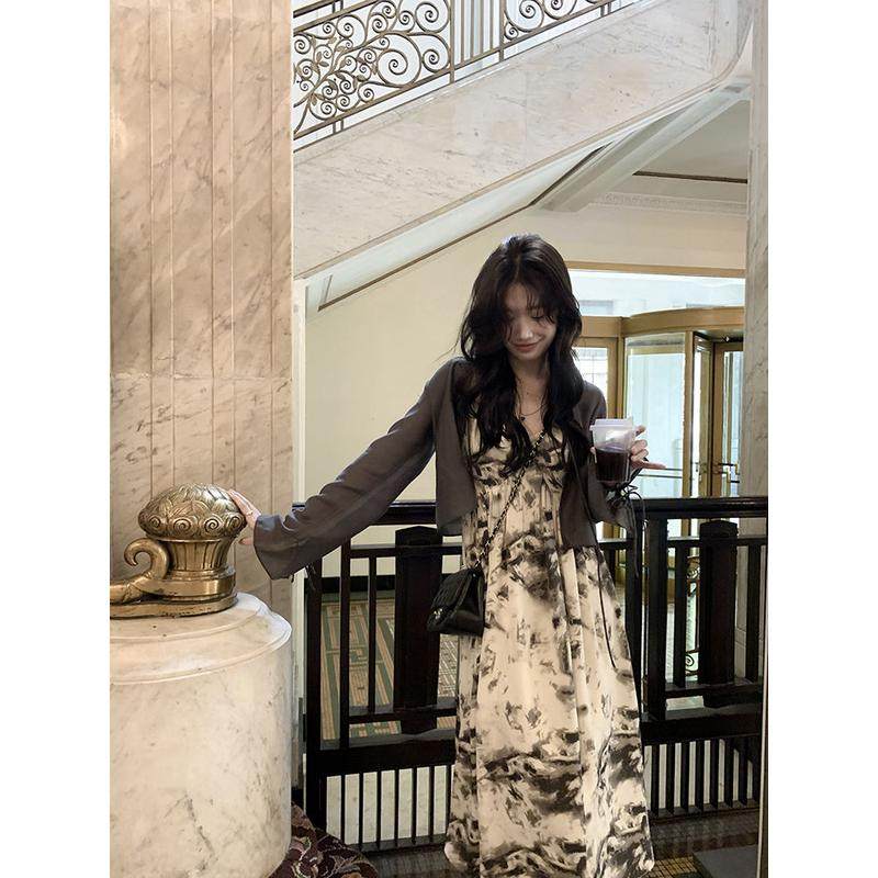 大码慵懒森系国风显瘦喇叭袖开衫碎花裙两件套装女,淘宝优惠券,粉丝福利购,淘宝优惠卷