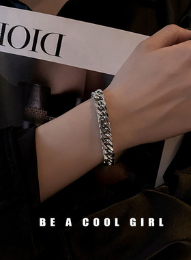 钛钢古巴手链ins小众设计潮流嘻哈朋克链条甜酷风情侣手饰不掉色