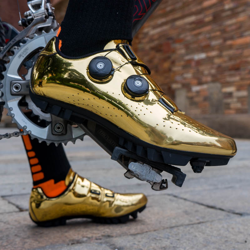 New mountain locking shoes, locking cycling shoes, nylon outsole road cycling shoes, outdoor dynamic cycling shoes