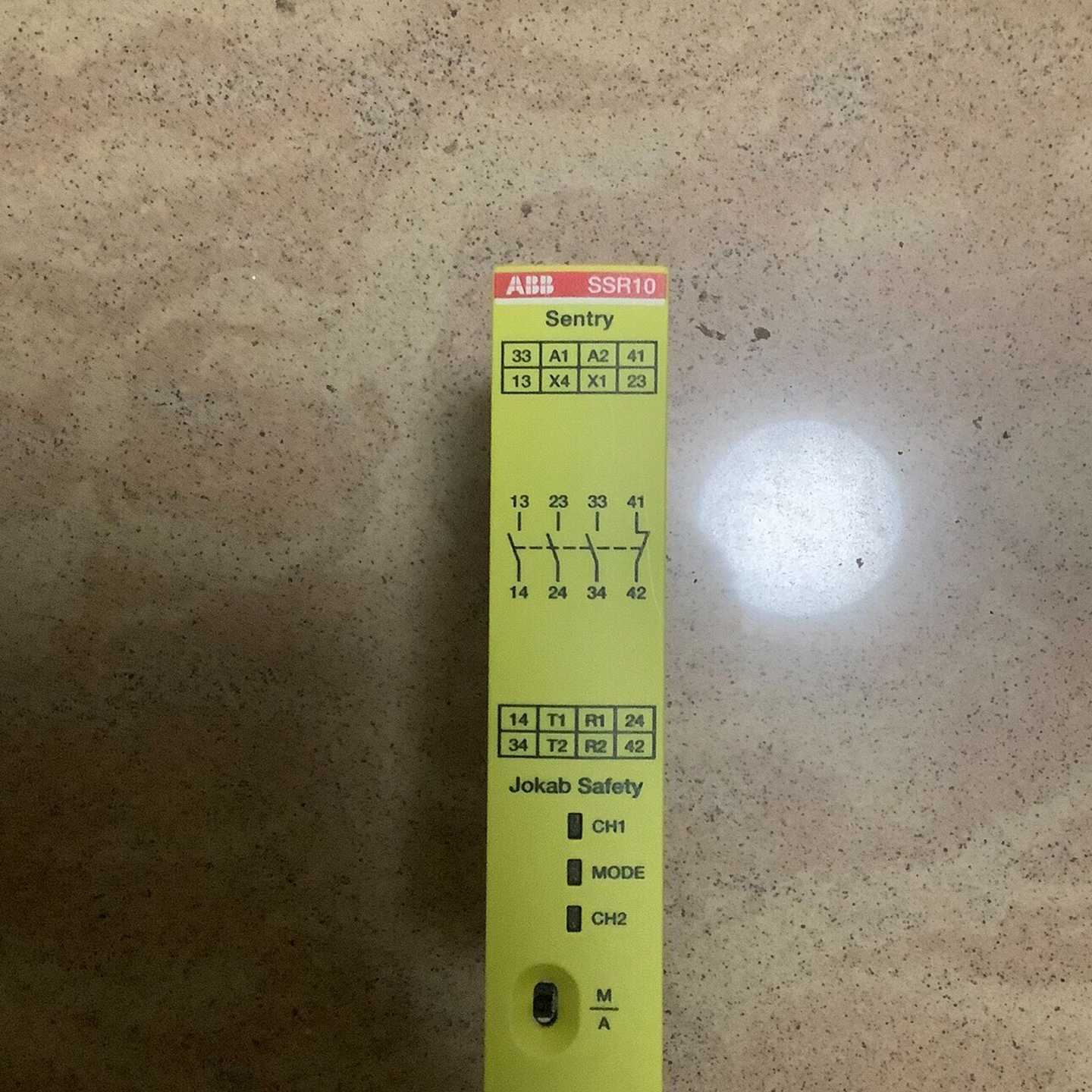 询价SSR1024VDC正品ABBJokab安全继电器2TL - 图0