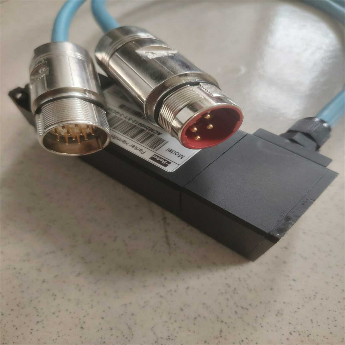 美国Parker伺服电机ACM2N0012-6/Y-3-GC05原c产地采购 - 图0