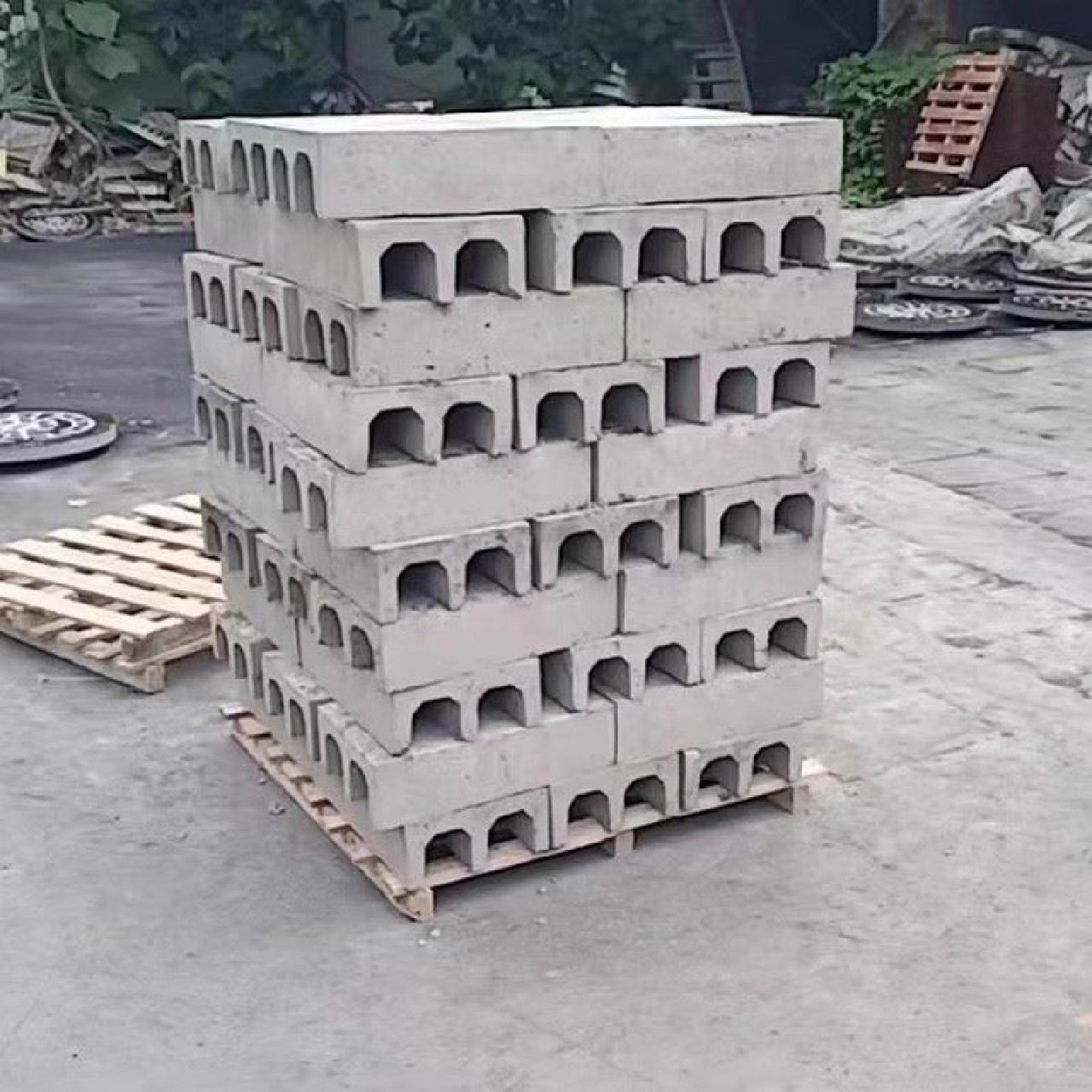 成品PC排水沟PC排水槽仿石导流槽预制砖挡水边沟L型U型PC导水槽,淘宝优惠券,粉丝福利购,淘宝优惠卷