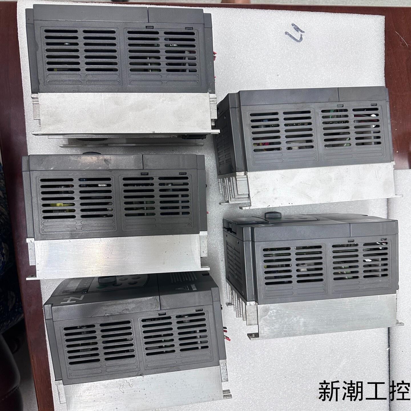 红旗泰变频器RF300A-R75G-1 220V 075K议价商品 - 图3