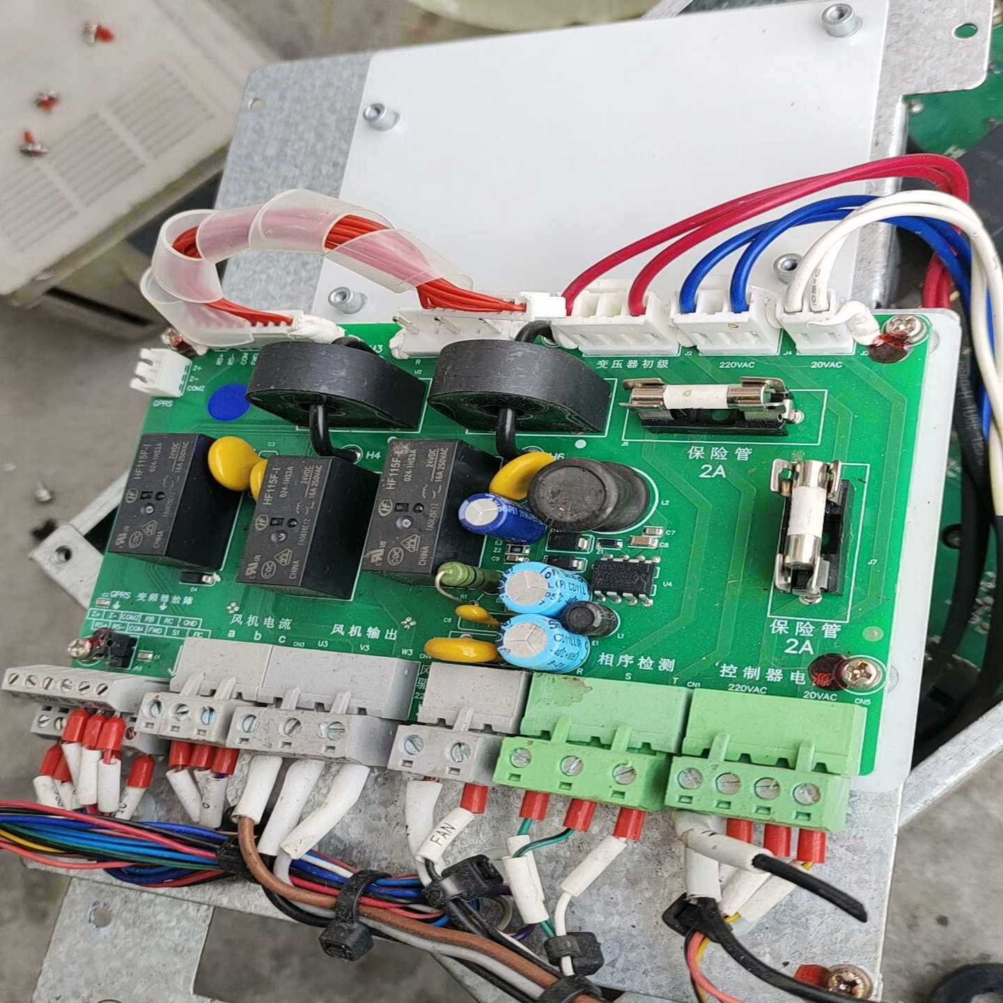 众辰变频器SP500T-7R5KY-4-PLT端子板KA1P询价 - 图0