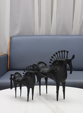 欧式个性刺马摆件客厅玄关样板间办公室卧室书房餐厅桌面家居饰品