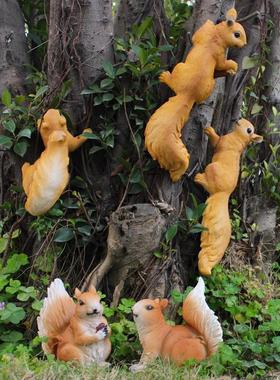 花园庭院动物摆件仿真松鼠树脂户外公园装饰庭院景观园林雕塑摆设