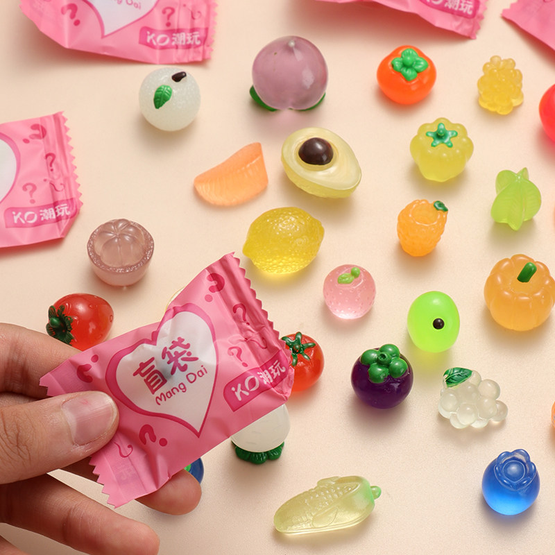 夜光立体卡通盲袋微缩水果模型发亮儿童玩具摆件小礼物盲盒发光,淘宝优惠券,粉丝福利购,淘宝优惠卷