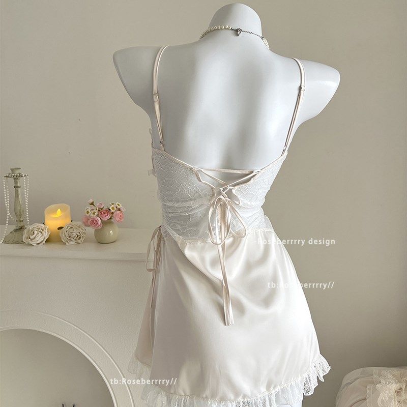 Roseberrrry奶芙梨涡 法式带胸垫甜美睡裙纯欲宫廷风露背蕾丝睡裙,淘宝优惠券,粉丝福利购,淘宝优惠卷