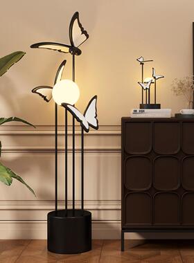 艺术蝴蝶夜灯法式高级感卧室床头台灯客厅落地灯创意乔迁新居礼品