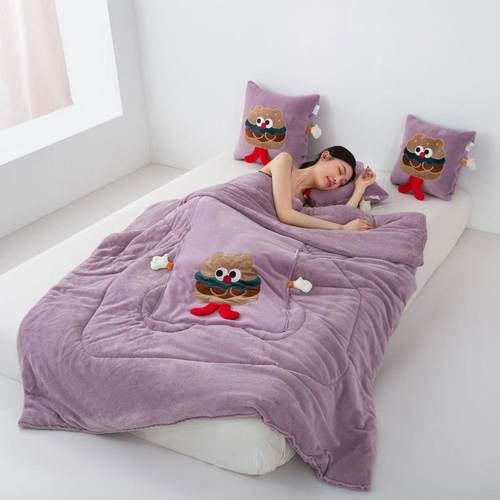 折叠加厚牛奶绒抱枕被子两用汽车靠垫枕头被办公室沙发午睡空调被 - 图0