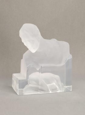 北欧风格雕塑树脂人摆件创意软装家居酒店样板房间售楼处饰品