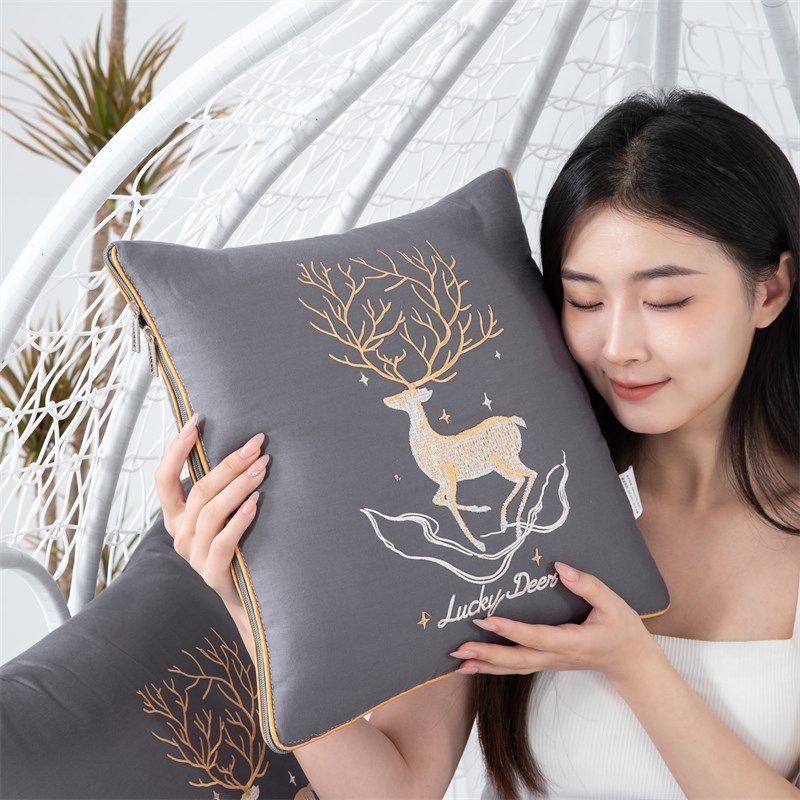 2.1米长加大抱枕被子全棉两用纯棉车载靠垫沙发办公室午休空调被,淘宝优惠券,粉丝福利购,淘宝优惠卷