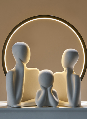 现代简约一家三四口摆件酒柜z电视柜客厅装饰品轻奢办公室桌面