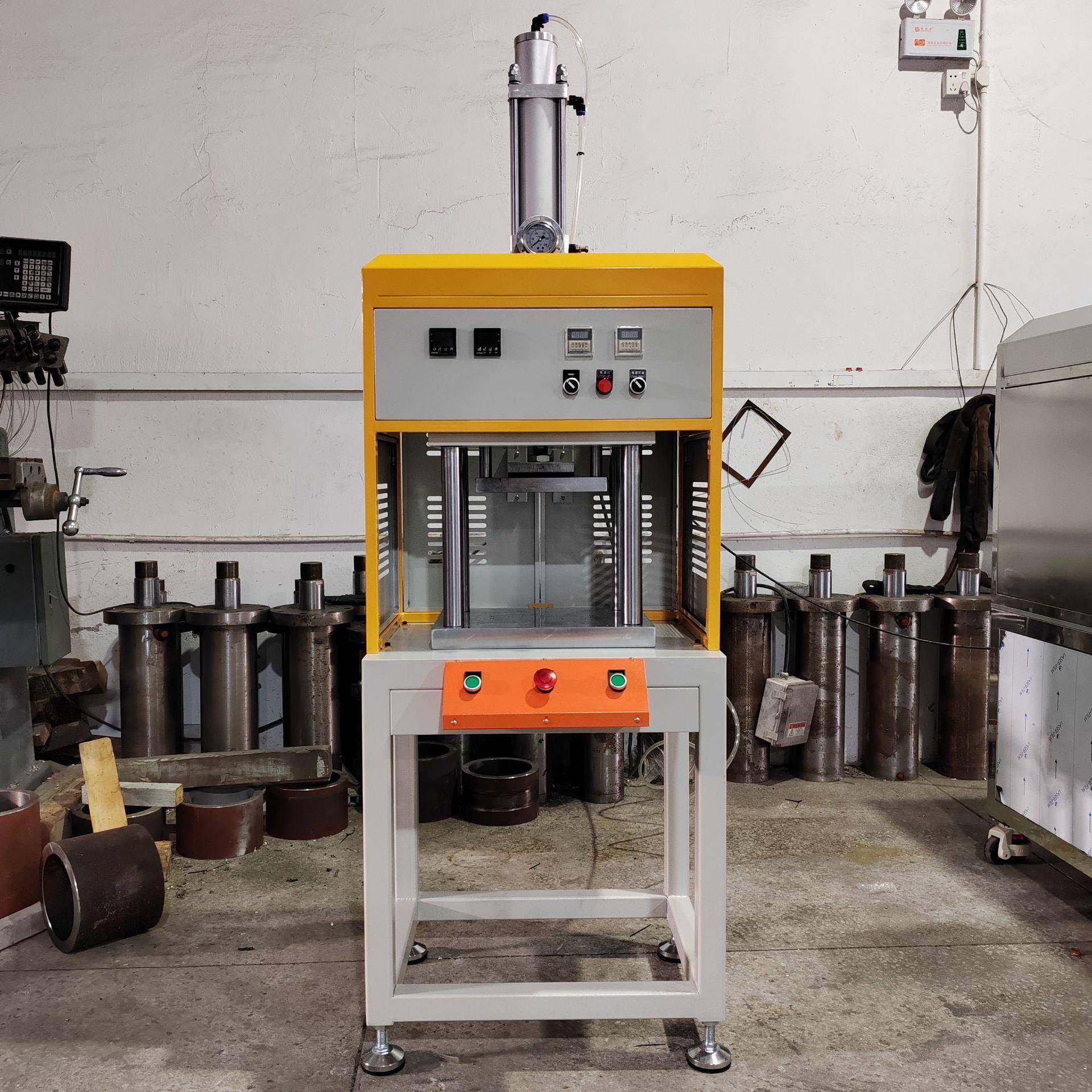 江苏小型气液增压机可用于铆压整形气动机小巧便捷实验室用气压机,淘宝优惠券,粉丝福利购,淘宝优惠卷