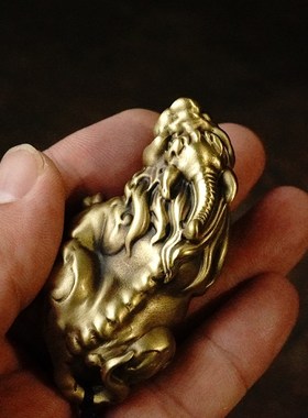 黄铜貔貅手把件创意文玩随身盘玩解压男士把玩件龙形皮丘摆件挂件