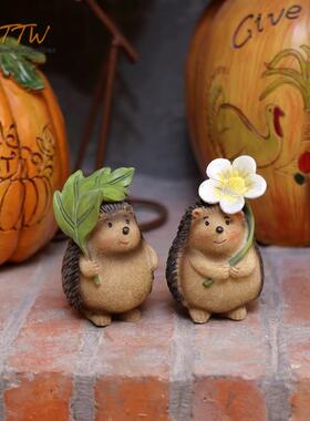 可爱绿叶小黄花小刺猬树脂萌物创意橱窗玄关餐厅摆件庭院花园装饰