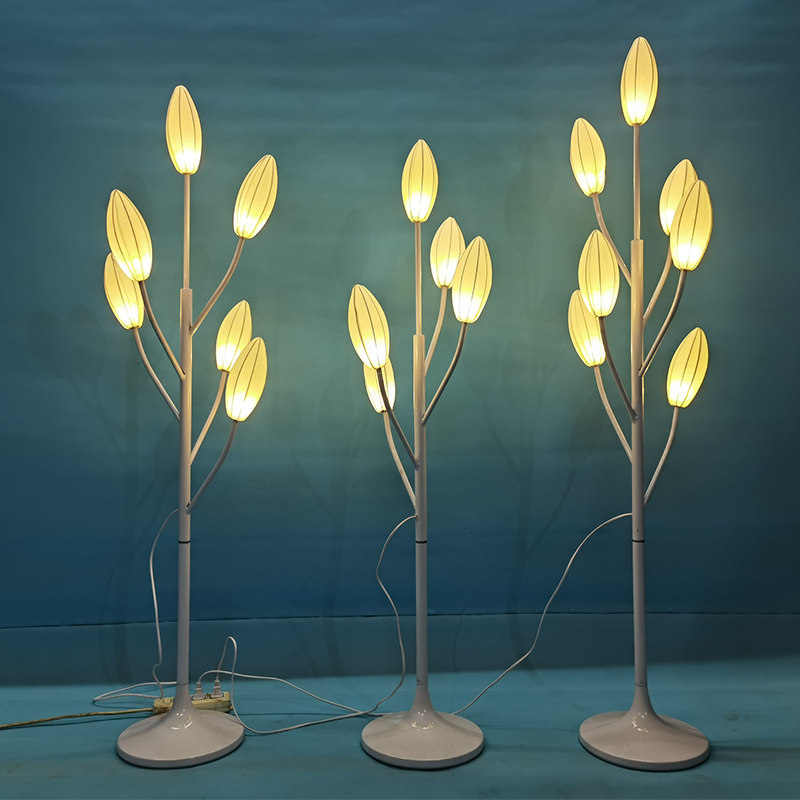 新款婚庆道具铁艺白色百合花发光花蕾路引婚礼舞台装饰摆件橱窗装,淘宝优惠券,粉丝福利购,淘宝优惠卷