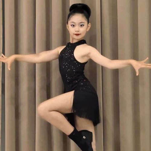 2024新款夏季女童拉丁舞服专业练功服高级感流苏裙套Y装集训演出 - 图0