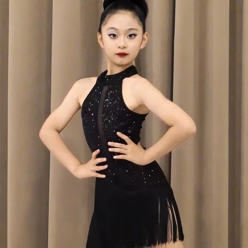 2024新款夏季女童拉丁舞服专业练功服高级感流苏裙套Y装集训演出 - 图3