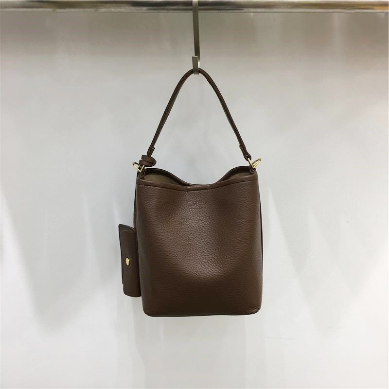 小脏柜 新款高级感简约荔枝纹软皮手提百搭通勤水桶包Y配斜挎小包,淘宝优惠券,粉丝福利购,淘宝优惠卷