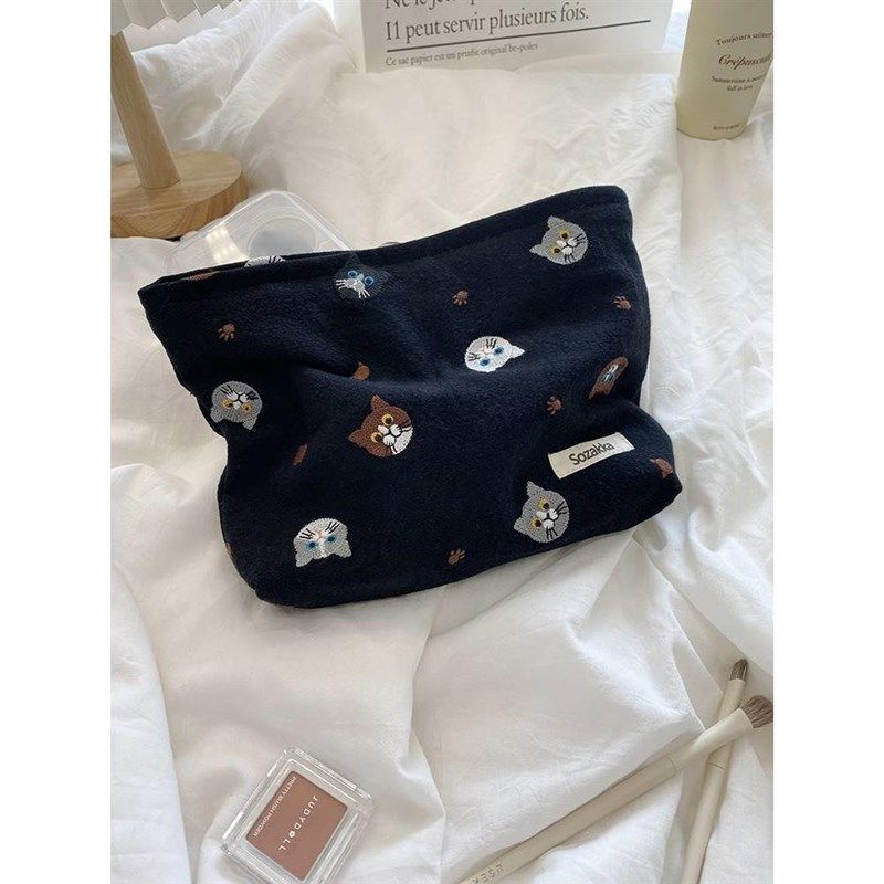 小白兔几 日式刺绣猫咪棉麻化妆包零钱收纳袋文艺可爱便携手拿包,淘宝优惠券,粉丝福利购,淘宝优惠卷