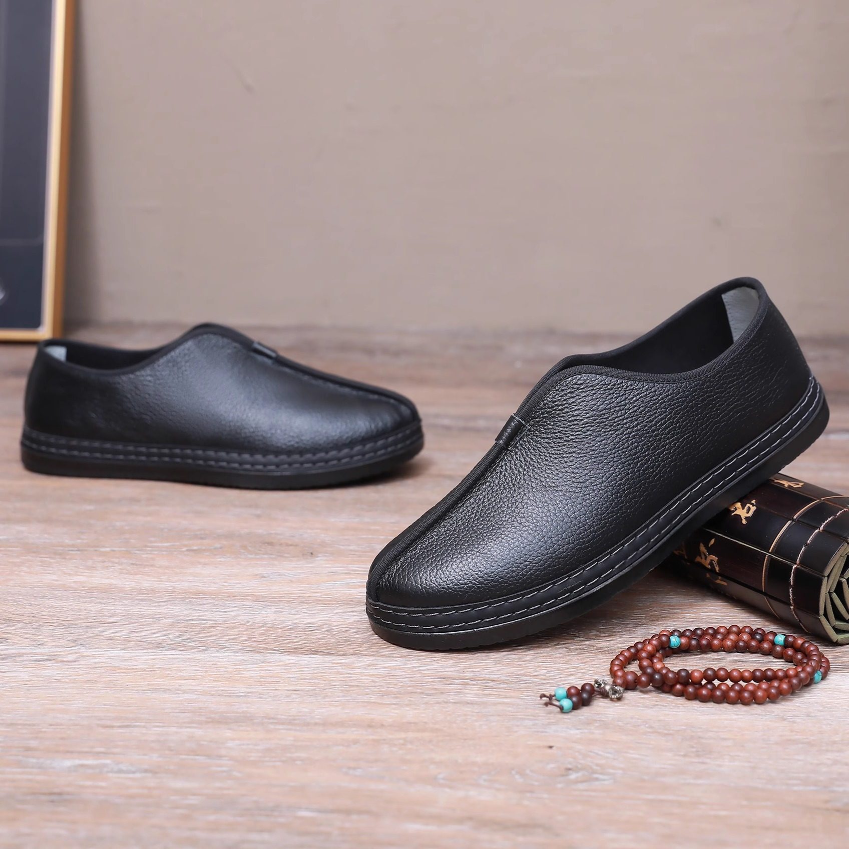 老北京布鞋男鞋春秋新款真皮爸爸鞋软底洒鞋休闲一脚蹬中国风僧鞋 - 图3