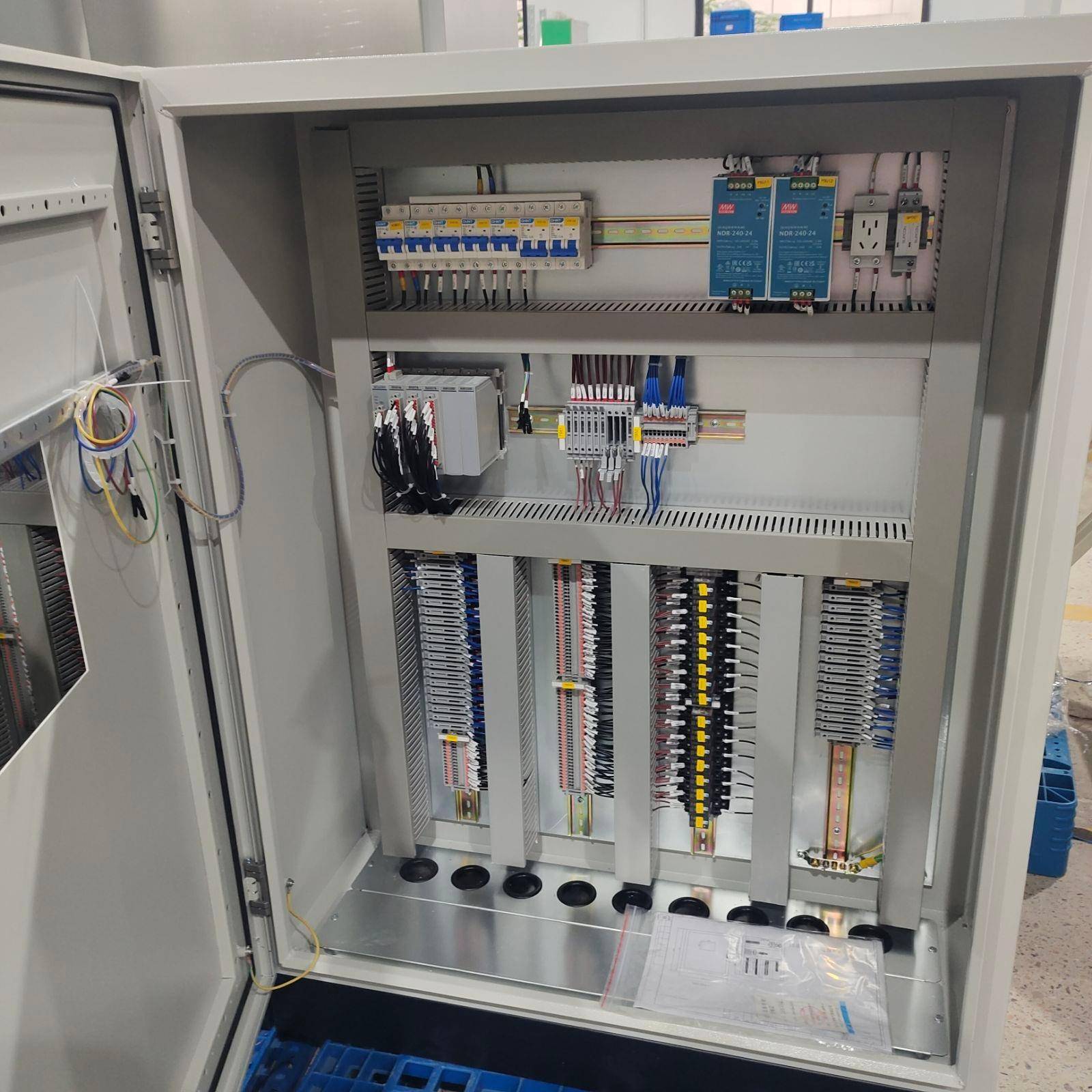 新品PLC控制系统模块编程自动化配电设备电气控制柜 - 图1