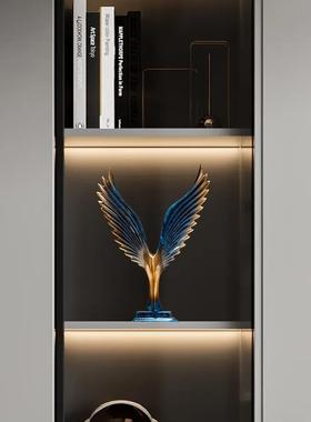 大鹏展翅现代轻奢高档摆件客厅电视柜家居装饰品创意飞鹰小工艺品