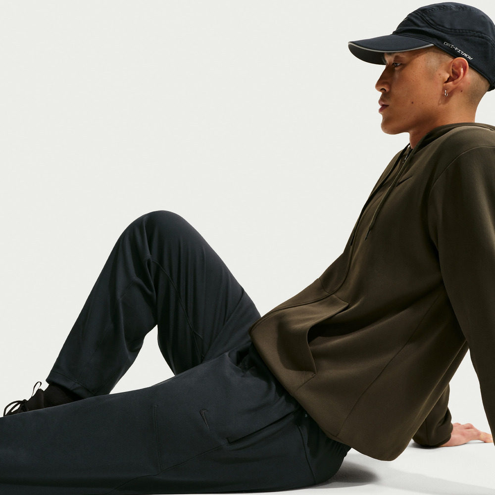 滔搏NIKE耐克男子百搭宽松运动跑步休闲刺绣针织长裤II1307-010,淘宝优惠券,粉丝福利购,淘宝优惠卷