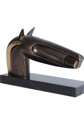 现代新中式样板房马头摆件树脂大理石抽象动物如意马桌面书柜摆件